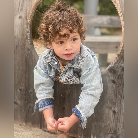 Beau Hudson Distressed Denim Jacket - Picture 9 of 10